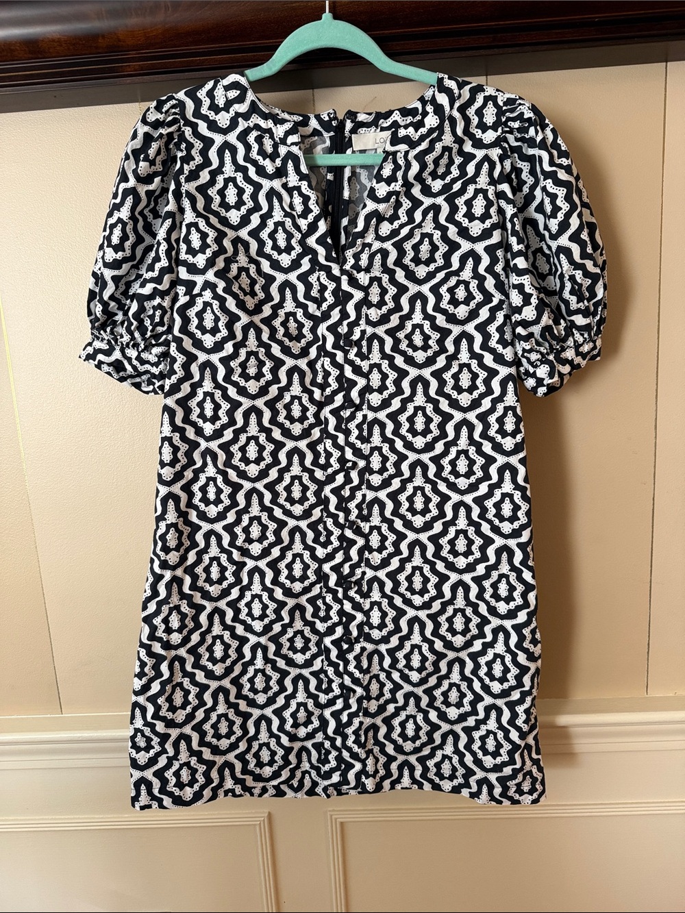 Ann Taylor Loft Black & White Geometric Puff-Sleeve Mini Dress